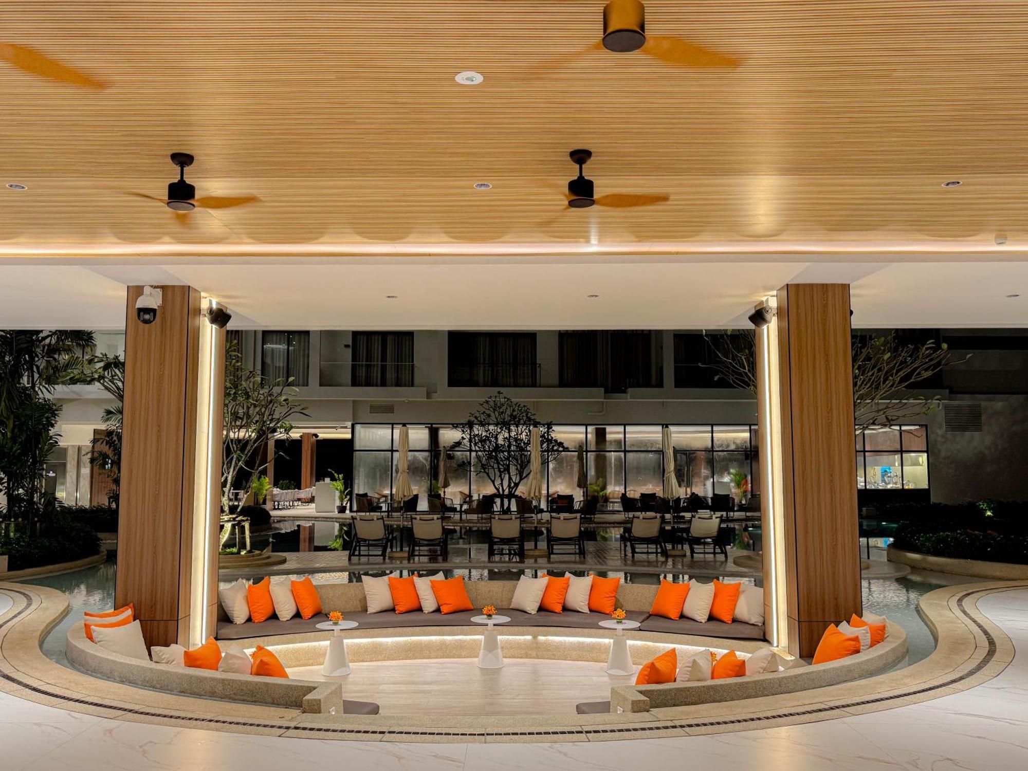 Laya Resort Phuket Island Layan Beach  Extérieur photo